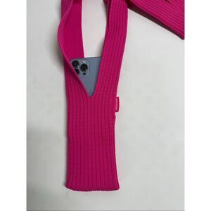 iPhone Pocket by ISSEY MIYAKE Long Pink